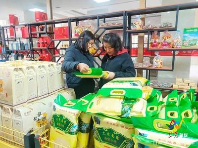 上党特产馆 开启“线上+线下”带货模式，助力农副土特产品走向全国